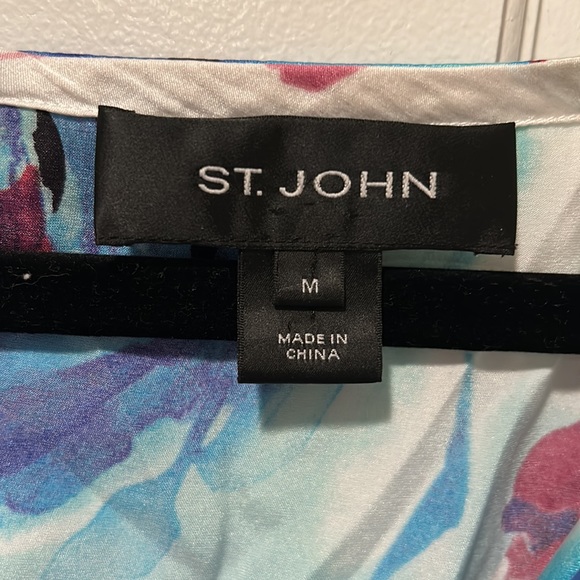 ST JOHN Silk Blouse - Picture 3 of 7